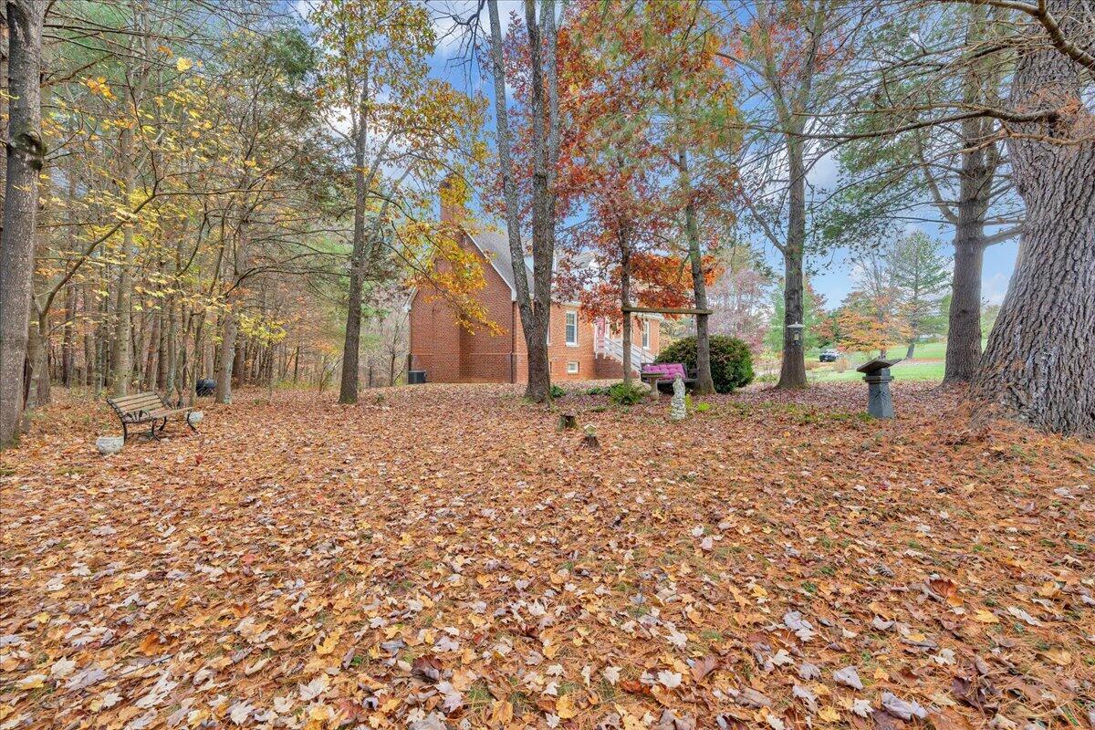 204 Raintree Lane Boones Mill, VA 24065 - Photo 45 of 58 45-MIB05490