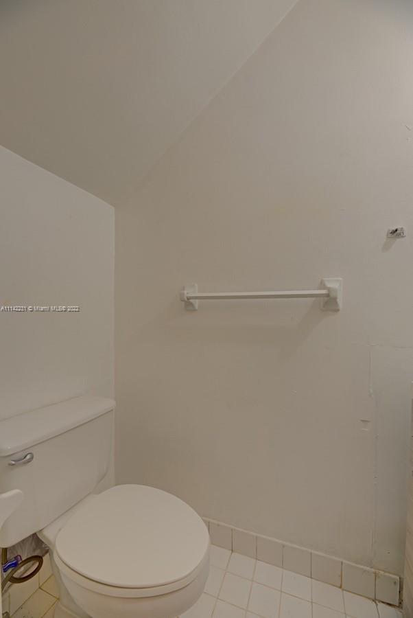 19432 Southwest 103rd Court, Unit B Miami, FL 33157 - Photo 16 of 24