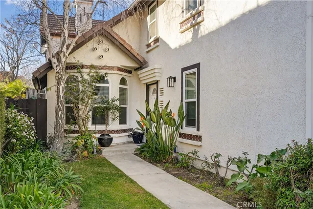 $799,000 | 26921 Terri Drive, Canyon Country, CA 91351