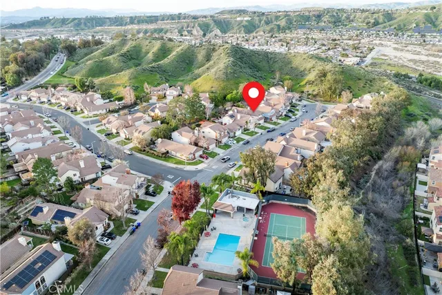 $799,000 | 26921 Terri Drive, Canyon Country, CA 91351