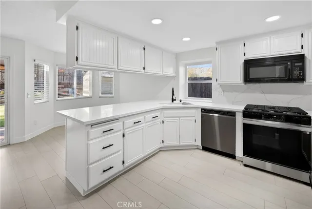 $799,000 | 26921 Terri Drive, Canyon Country, CA 91351