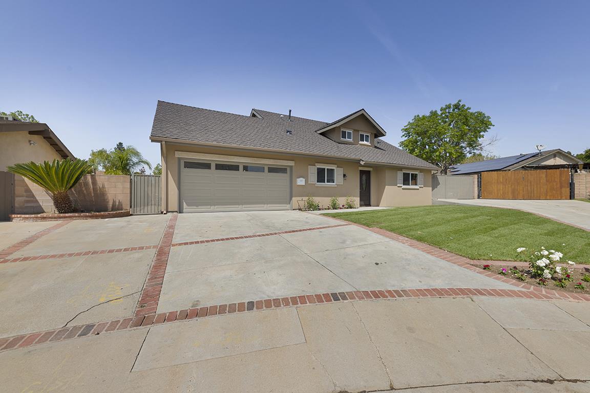 Cero Drive Santa Clarita, CA 91350 - Photo 2 of 45 a house view with a outdoor space