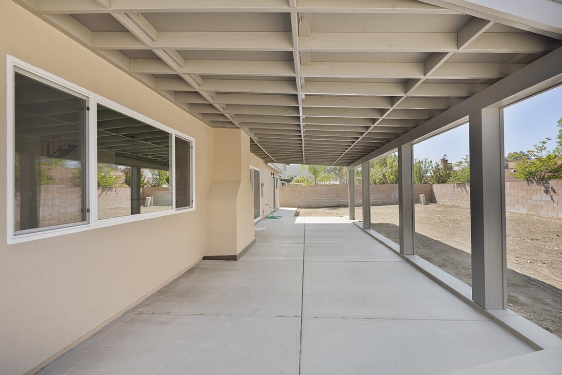 Cero Drive Santa Clarita, CA 91350 - Photo 43 of 45 a view of a room with windows