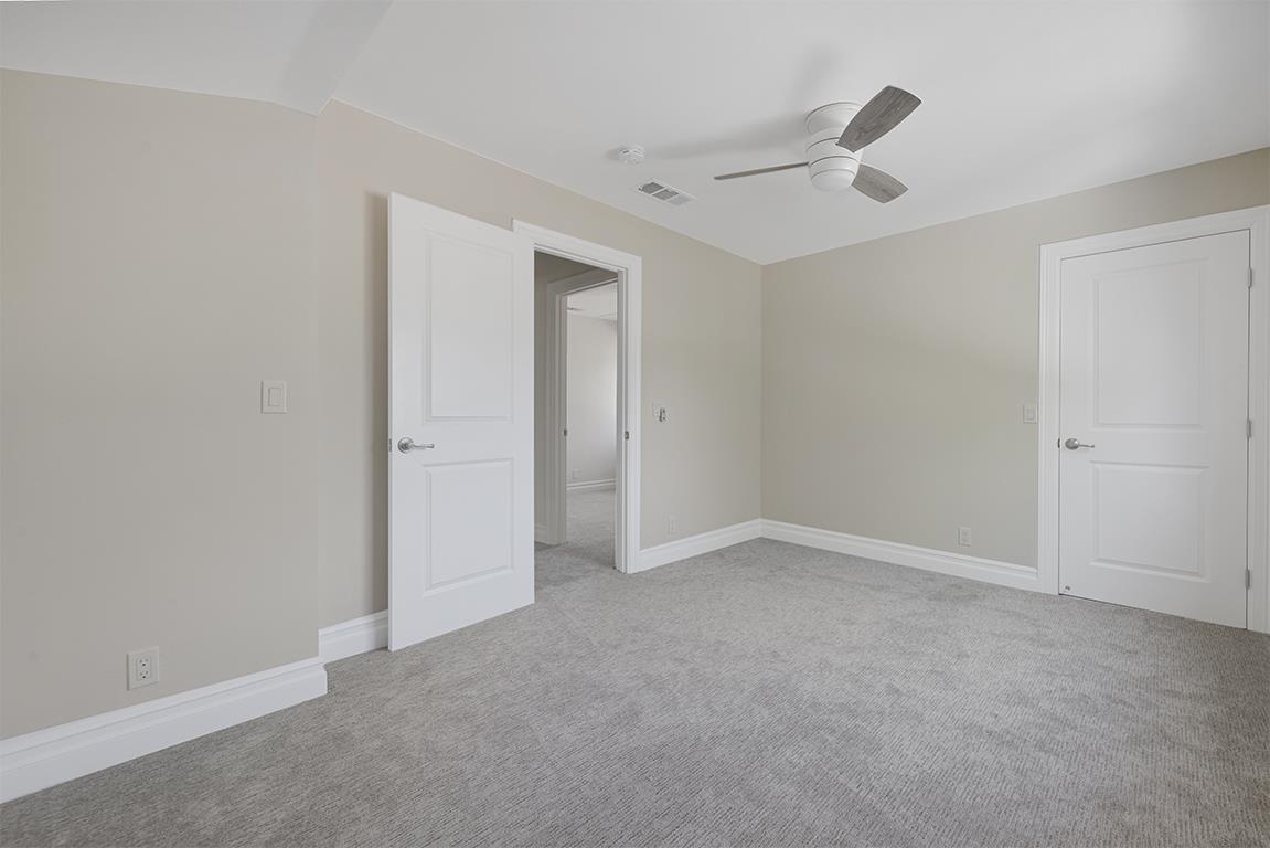 Cero Drive Santa Clarita, CA 91350 - Photo 9 of 45 a view of an empty room