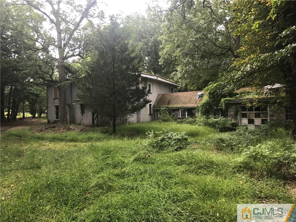 80 Hawkins Road Old Bridge, NJ 07726 - Photo 3 of 12 Gallery Image 3