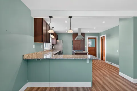 $344,900 | 1207 Grant Street, Lake Geneva, WI 53147