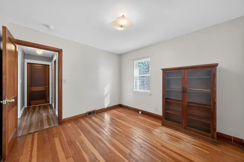 $344,900 | 1207 Grant Street, Lake Geneva, WI 53147