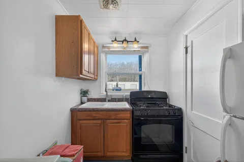 $344,900 | 1207 Grant Street, Lake Geneva, WI 53147