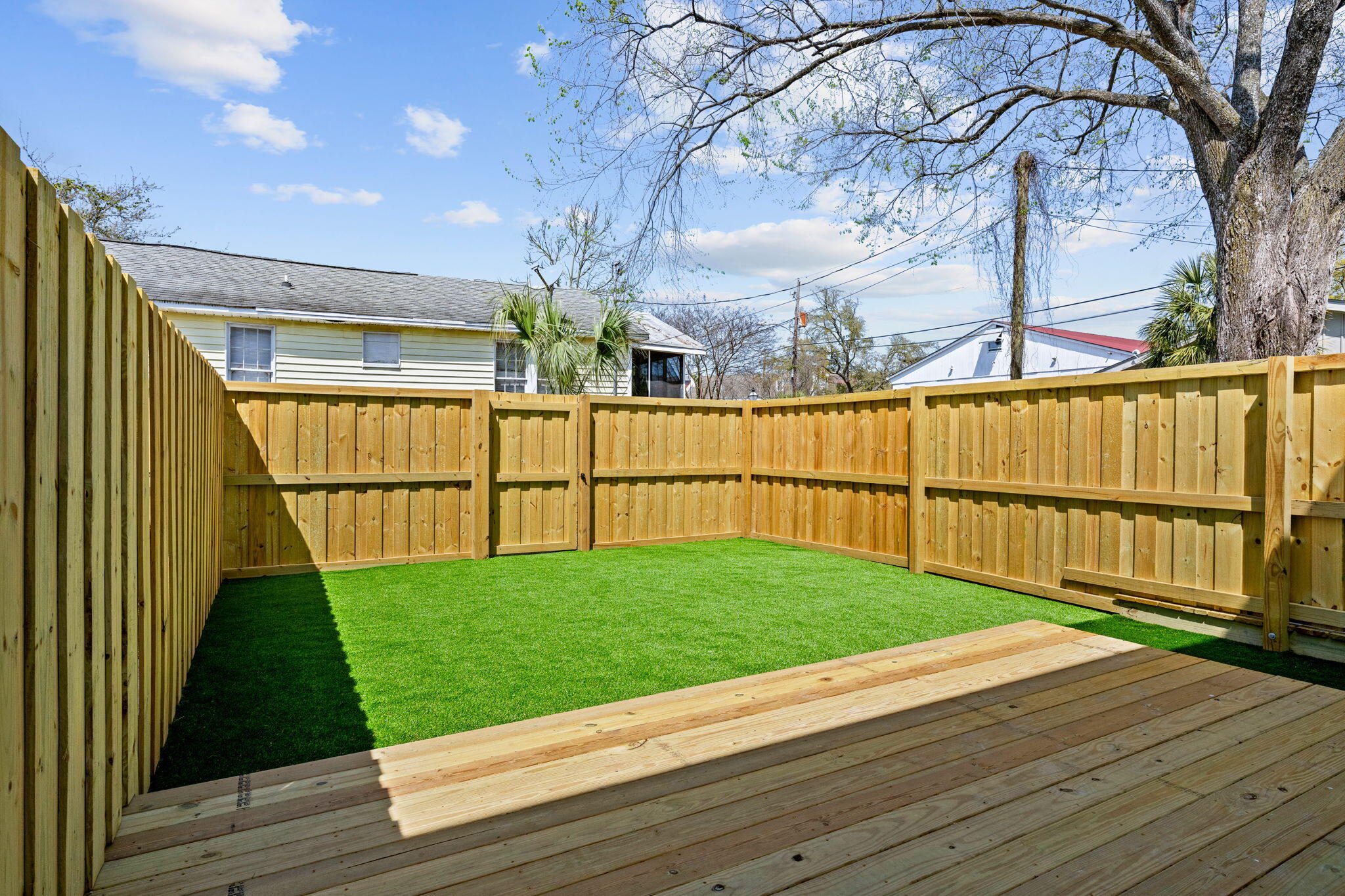 36 Isabella Street Charleston, SC 29403 - Photo 15 of 18 Fenced yard