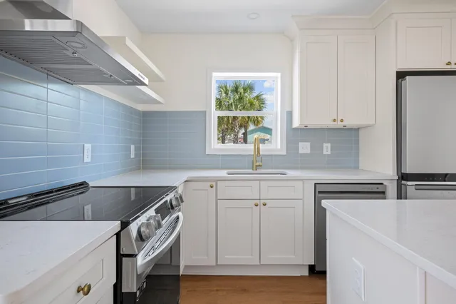 $3,600 | 36 Isabella Street, Charleston, SC 29403