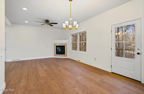 $599,999 | 4870 Highway 50, Northumberland, NY 12831