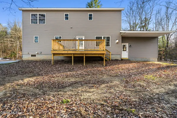 $599,999 | 4870 Highway 50, Northumberland, NY 12831