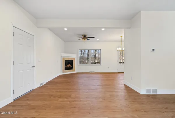 $599,999 | 4870 Highway 50, Northumberland, NY 12831