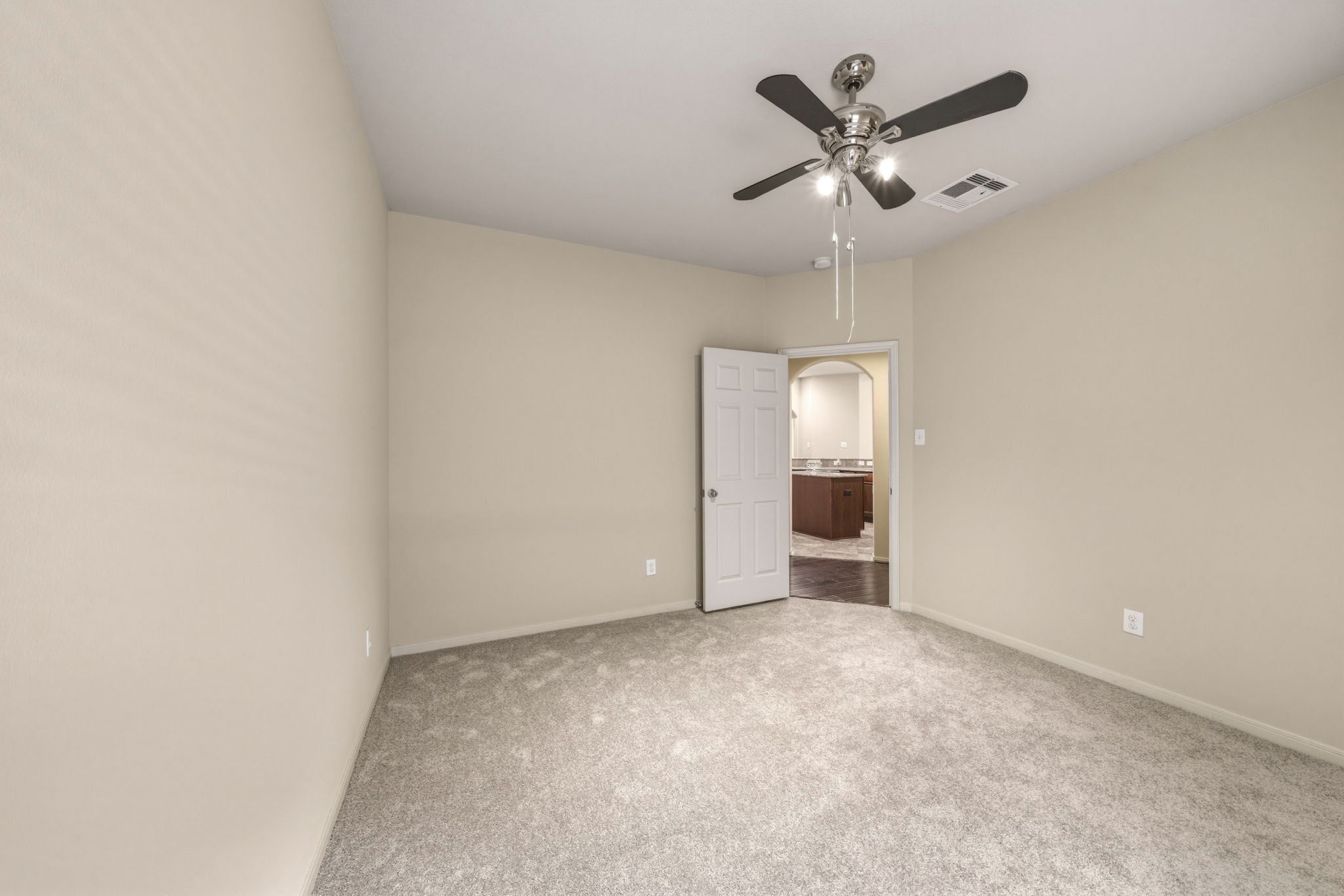 15919 Walnut Shores Drive Houston, TX 77044 - Photo 29 of 36