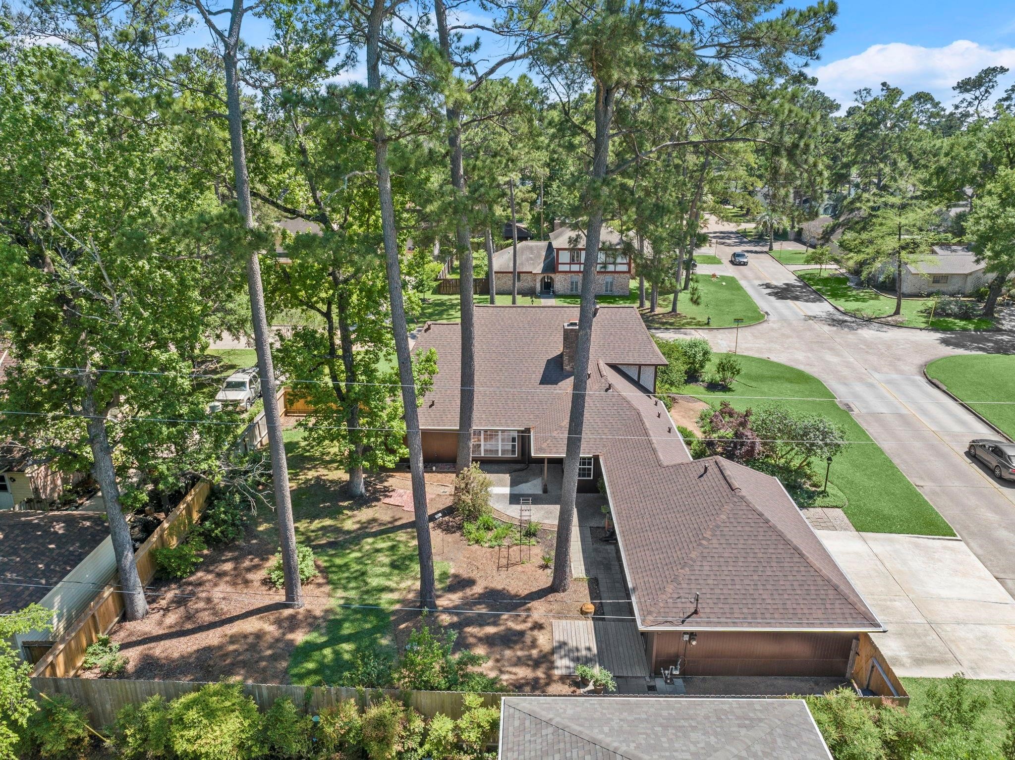 518 Magic Oaks Drive Spring, TX 77388 - Photo 11 of 50