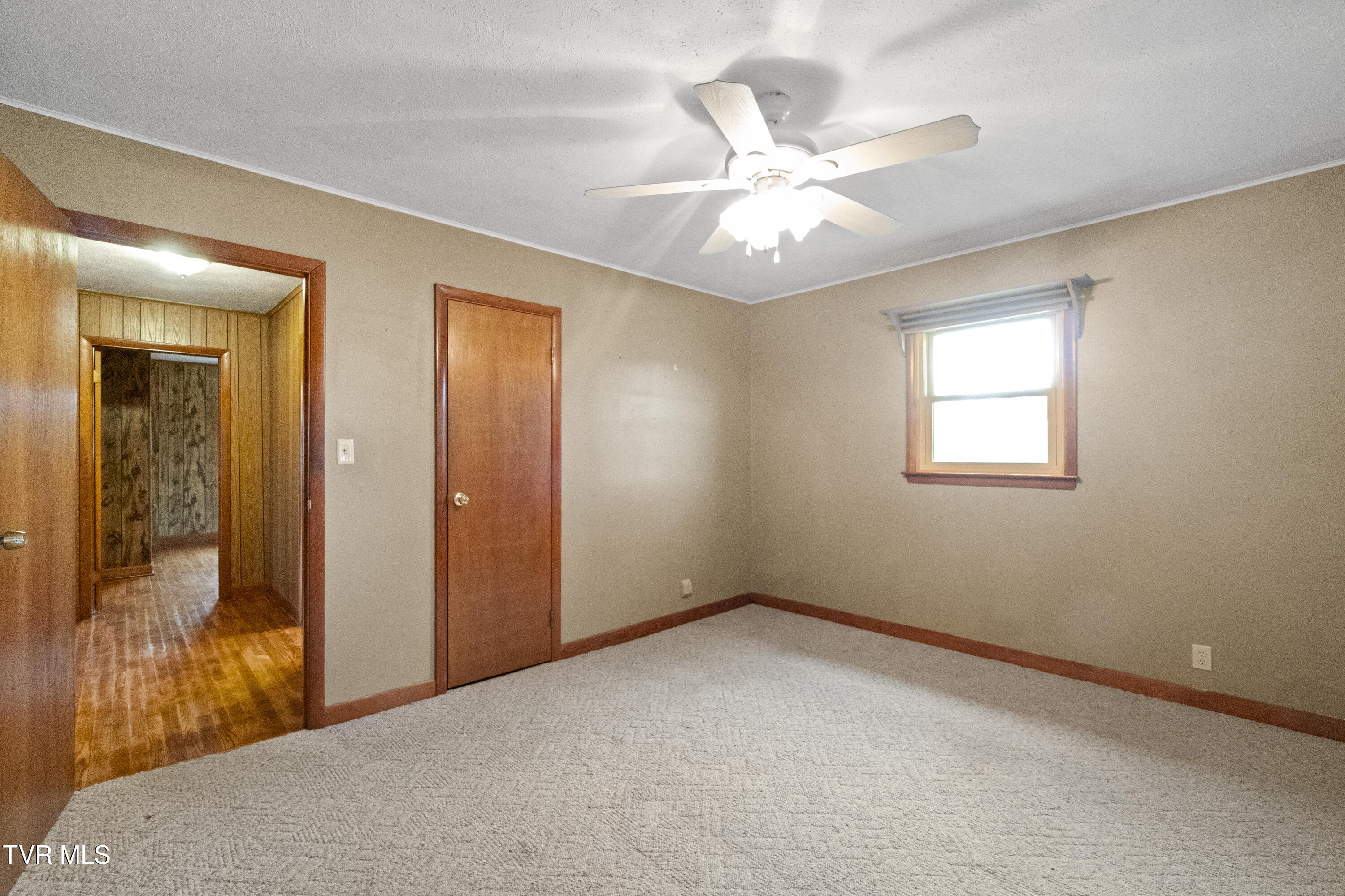 1830 Sunnyside Road Greeneville, TN 37743 - Photo 33 of 69 22