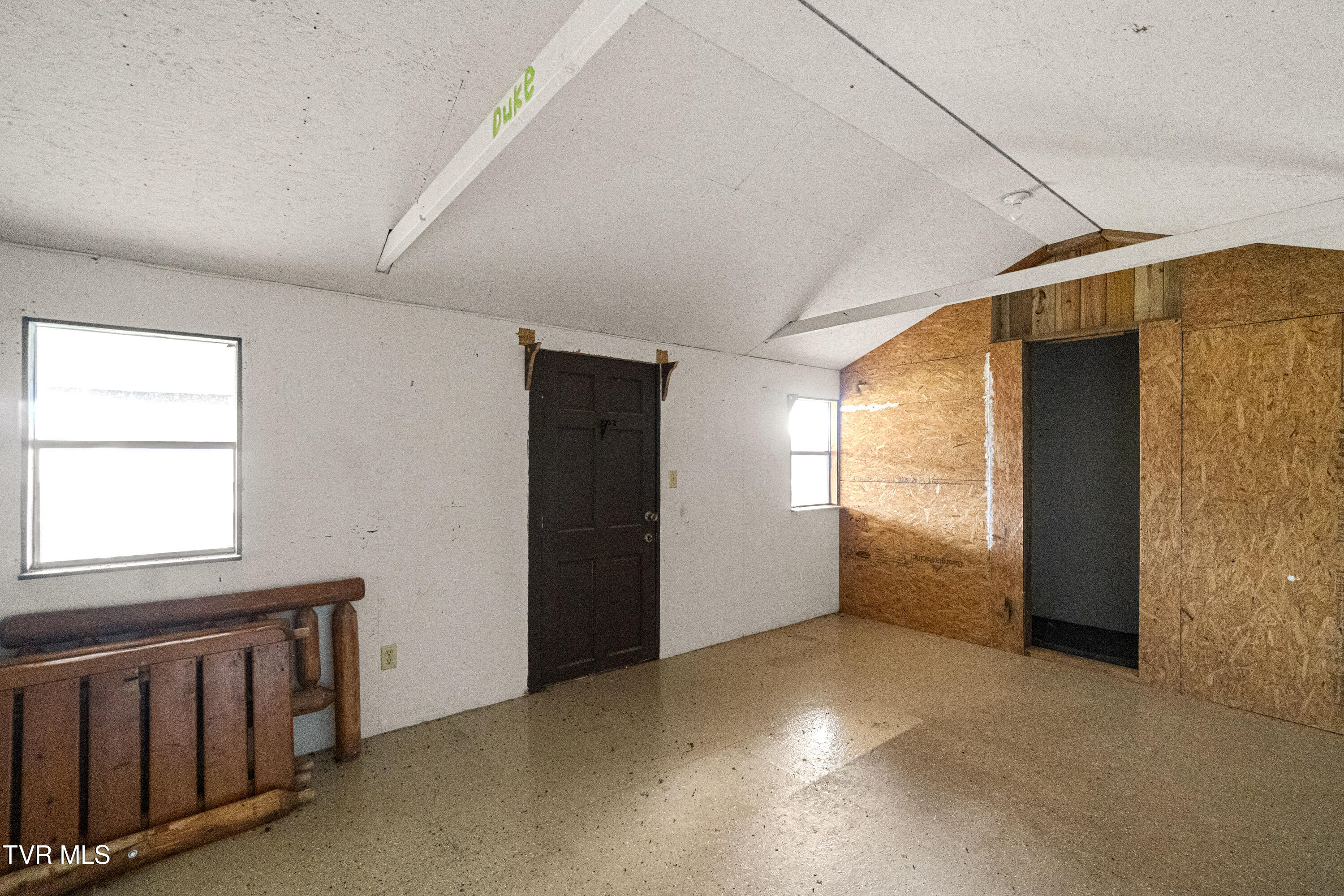 1830 Sunnyside Road Greeneville, TN 37743 - Photo 48 of 69 36