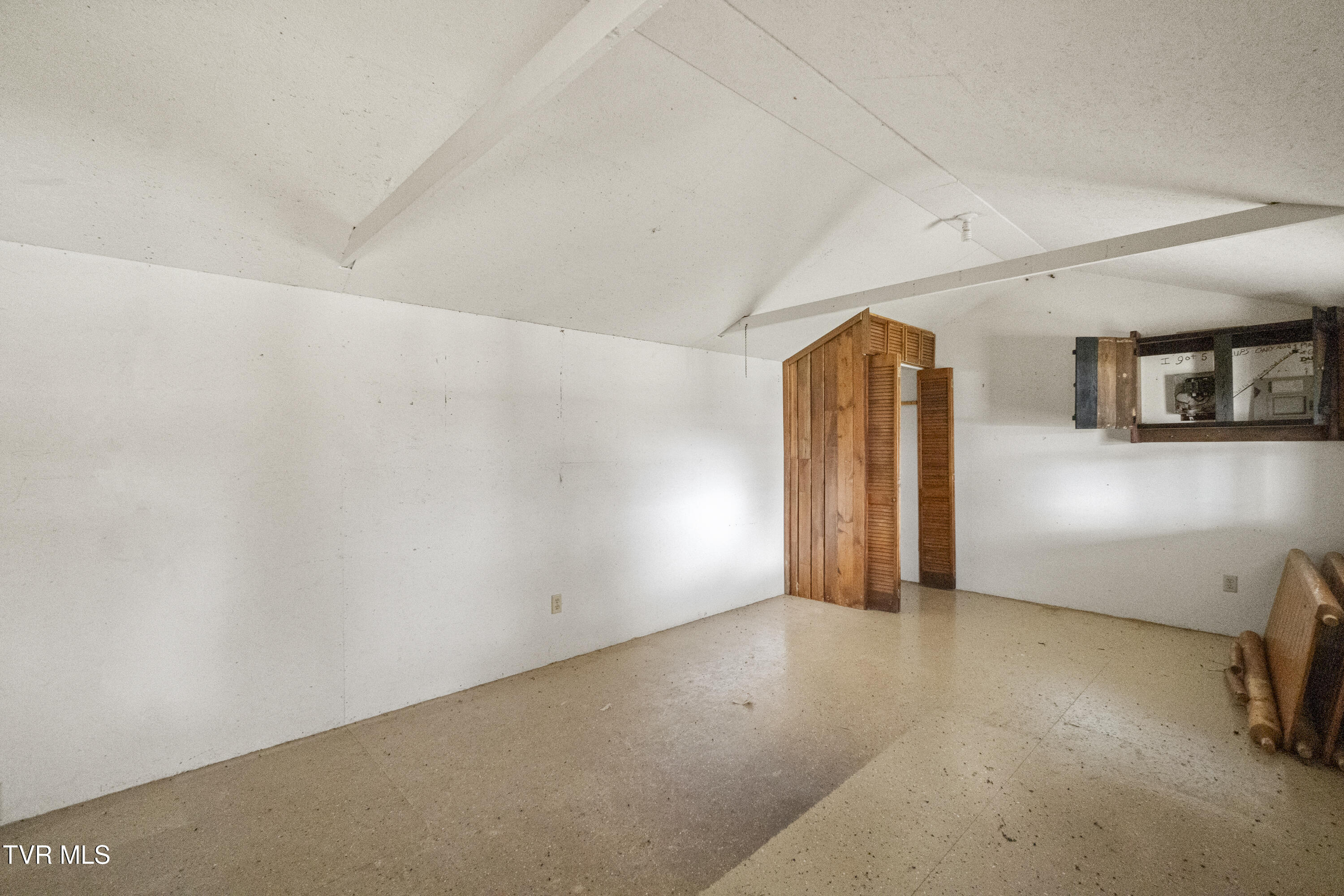 1830 Sunnyside Road Greeneville, TN 37743 - Photo 50 of 69 37