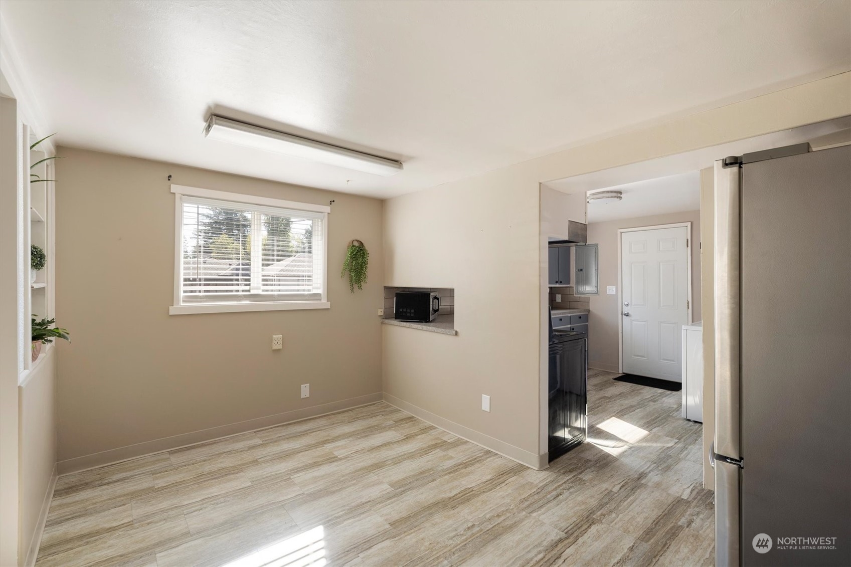 140 Maddock Place Longview, WA 98632 - Photo 10 of 31 Gallery Image 10