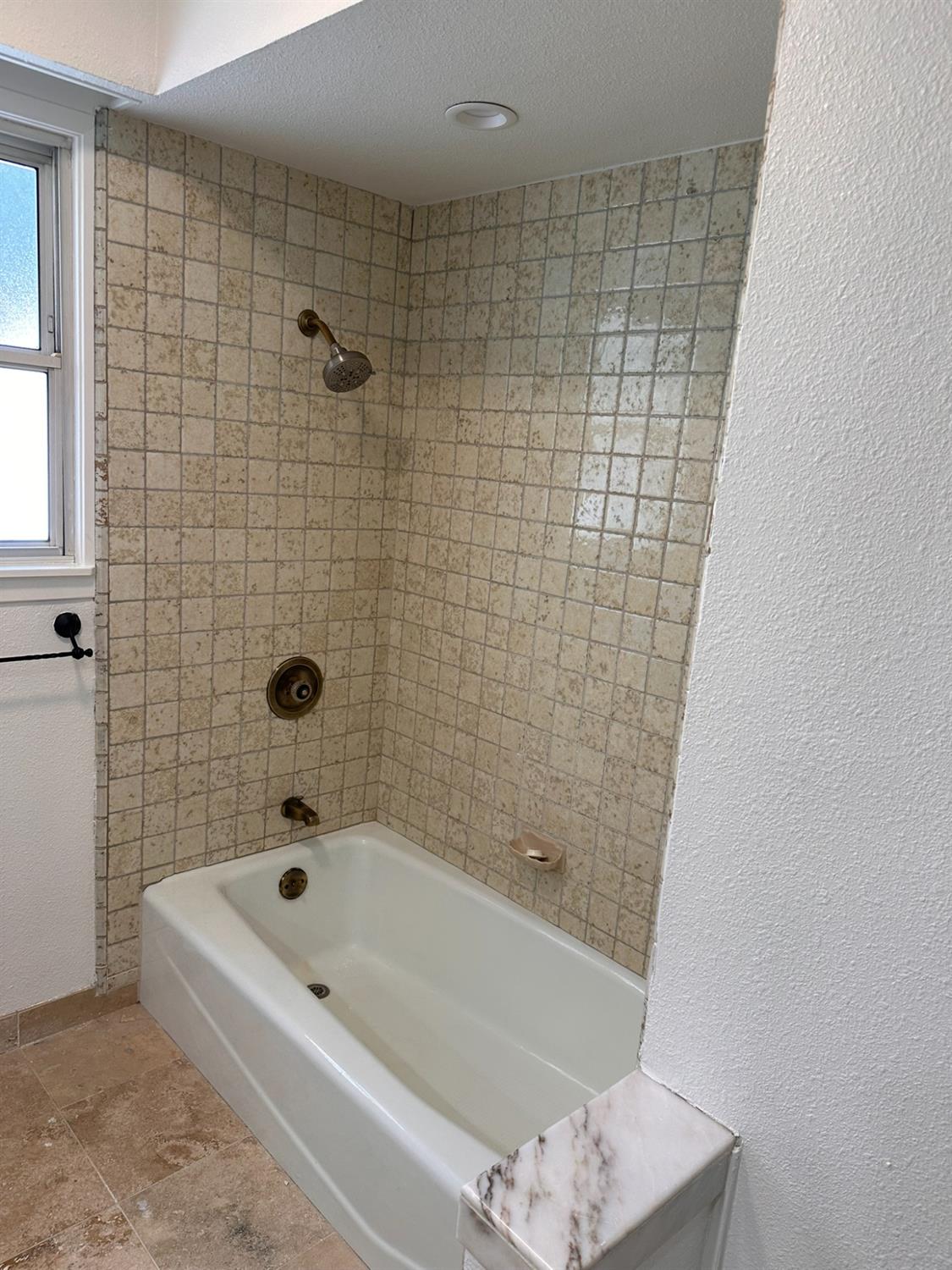 52 Coloma Way Sacramento, CA 95819 - Photo 26 of 47