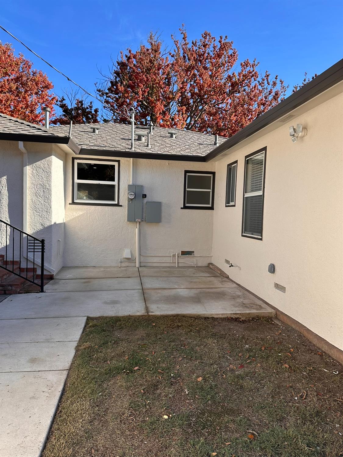 52 Coloma Way Sacramento, CA 95819 - Photo 43 of 47