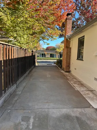 $760,000 | 52 Coloma Way, Sacramento, CA 95819