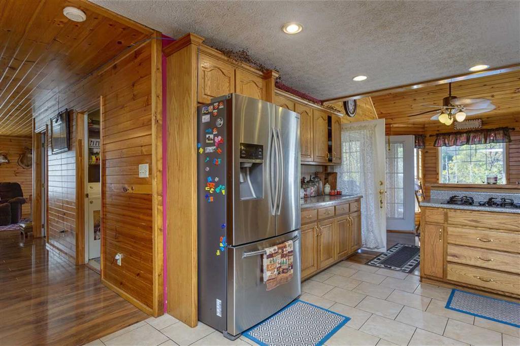 3889 Back Valley Road Evensville, TN 37332 - Photo 5 of 45 5