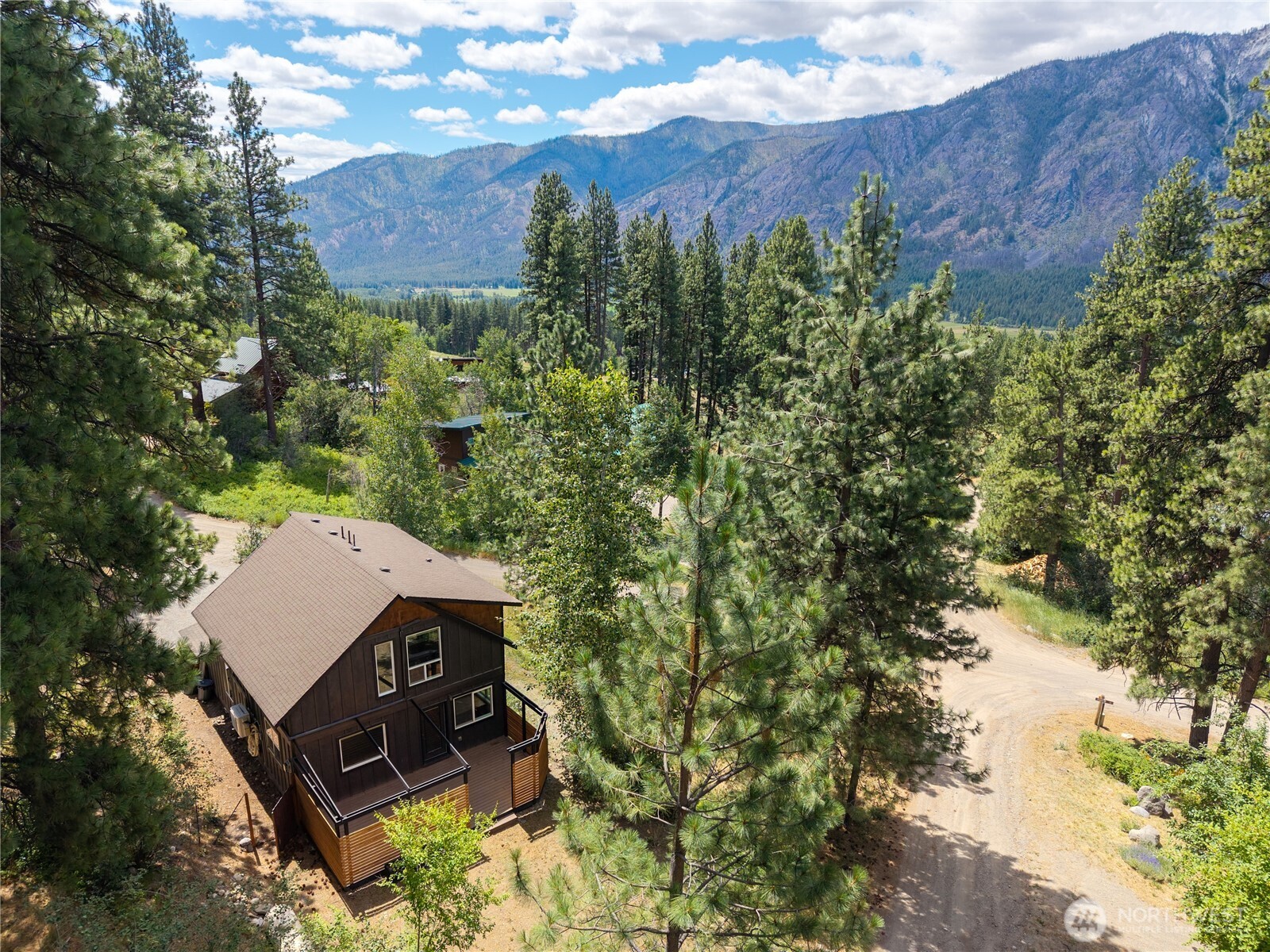 32 Crab Apple Road Winthrop, WA 98862 - Photo 1 of 38