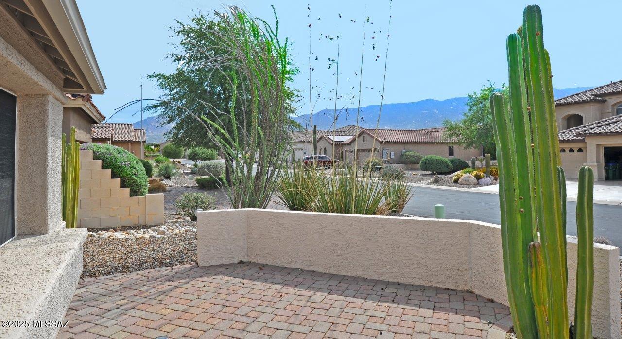 63300 East Flower Ridge Drive Tucson, AZ 85739 - Photo 4 of 32