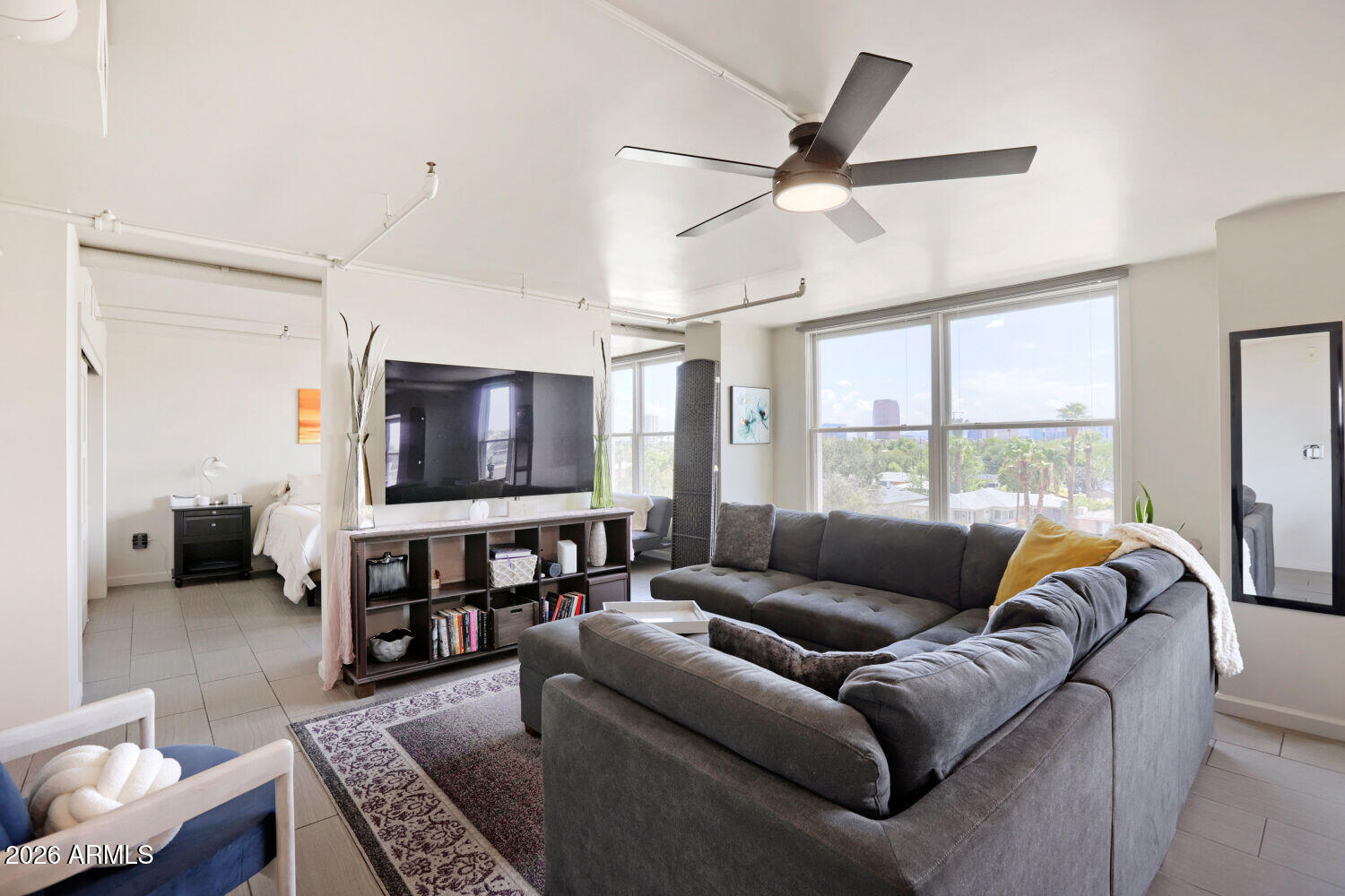 535 West Thomas Road, Unit 408 Phoenix, AZ 85013 - Photo 14 of 48 Living Room