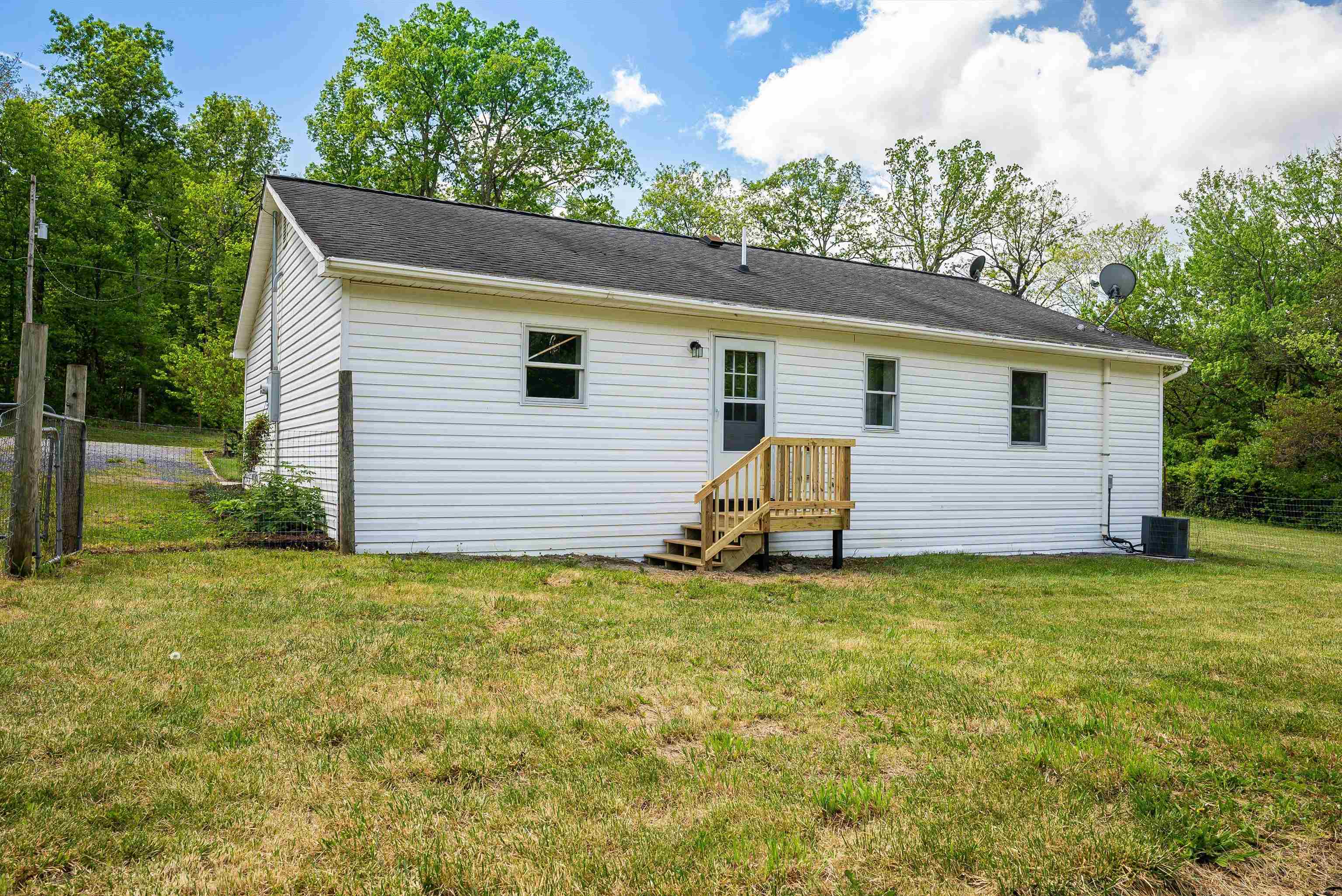 1173 Ridge View Lane Shenandoah, VA 22849 - Photo 29 of 39 Gallery Image 29