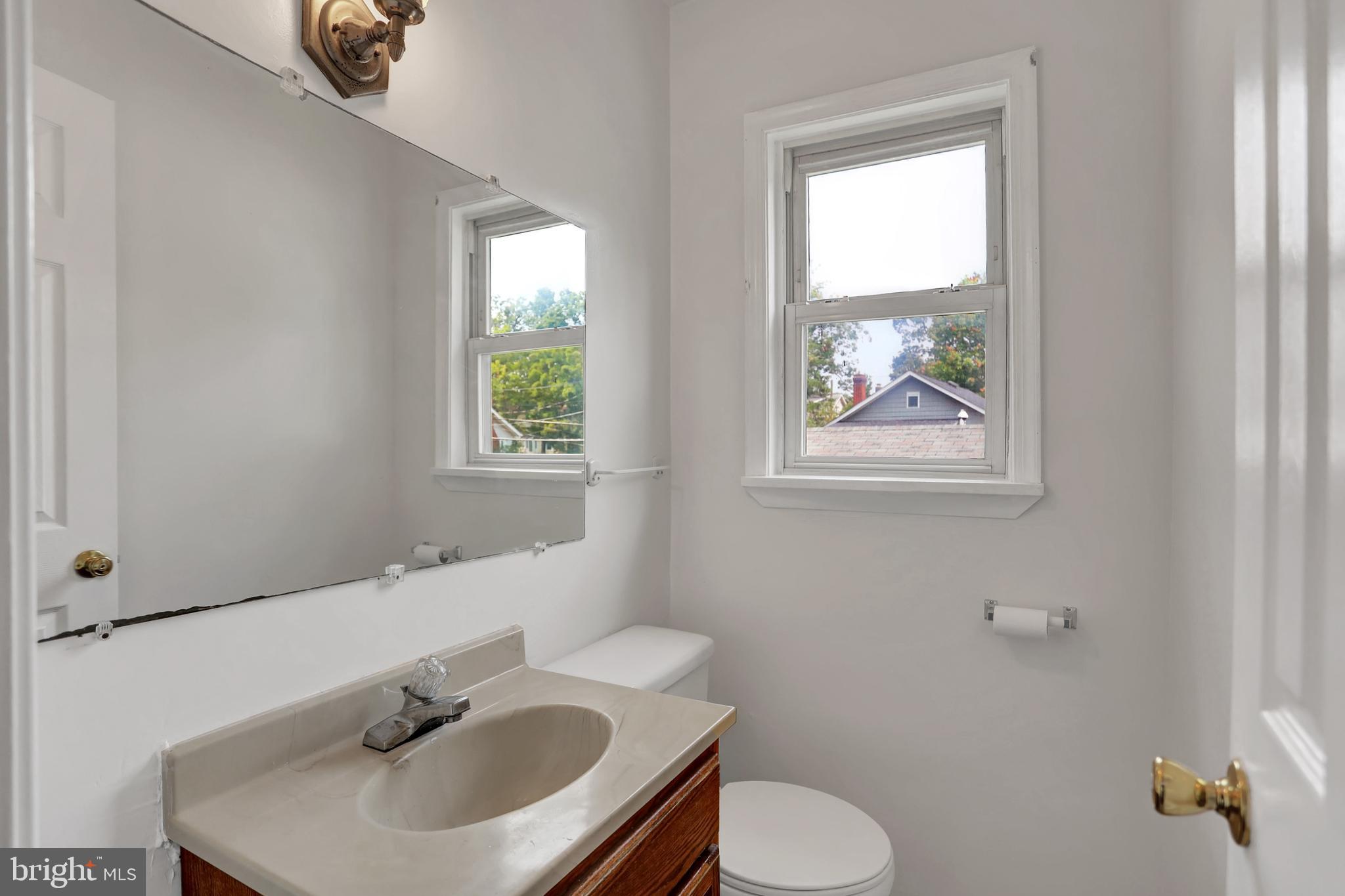 7810 Boston Avenue Silver Spring, MD 20910 - Photo 24 of 47 2nd Floor hallway 1/2 bath