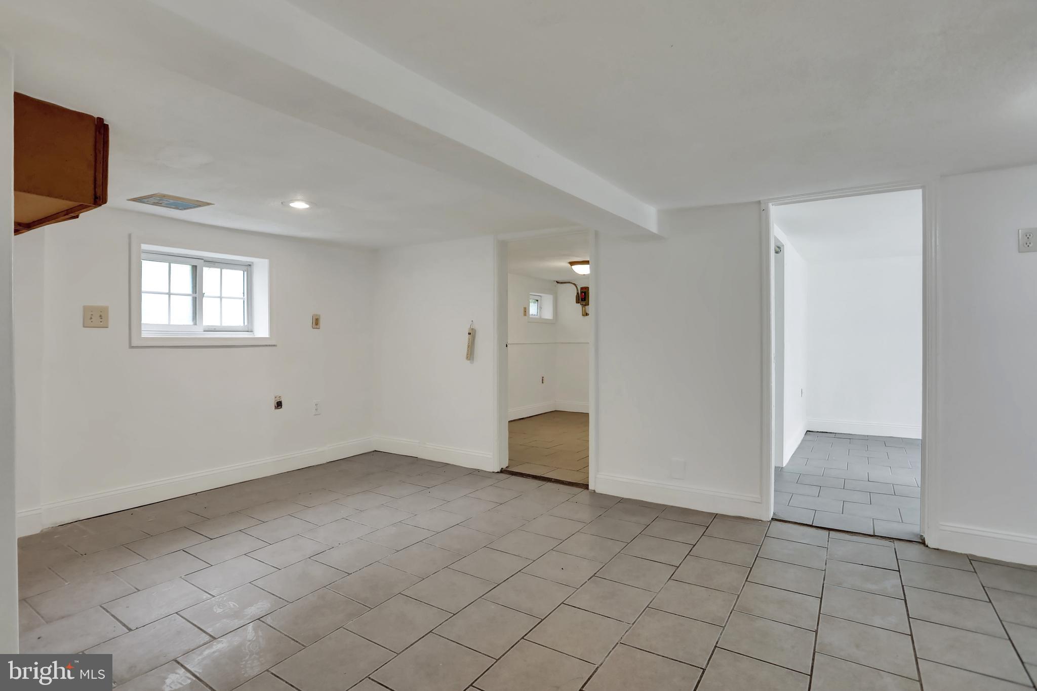 7810 Boston Avenue Silver Spring, MD 20910 - Photo 34 of 47 Basement common area