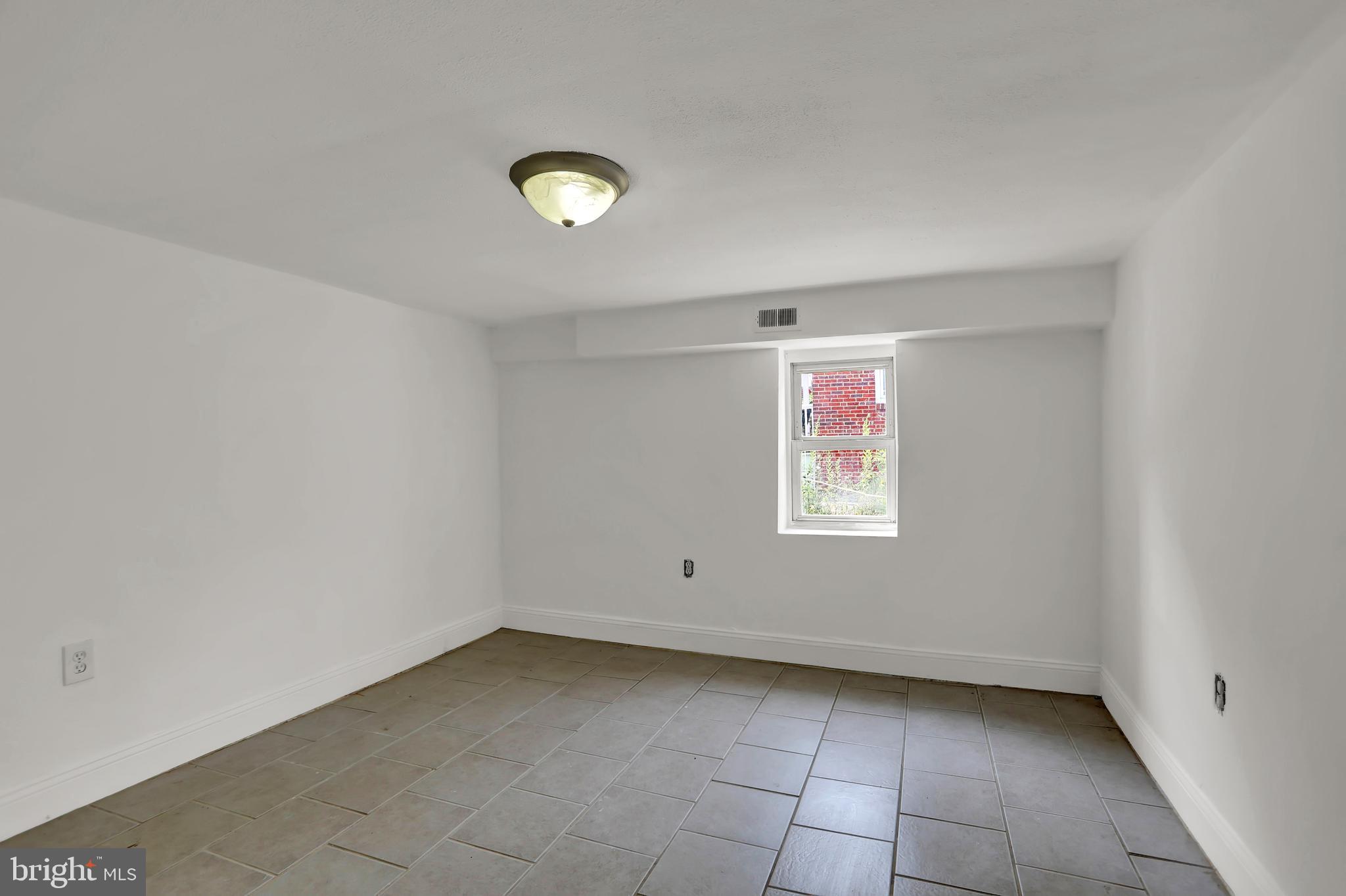 7810 Boston Avenue Silver Spring, MD 20910 - Photo 40 of 47 Basement Backroom