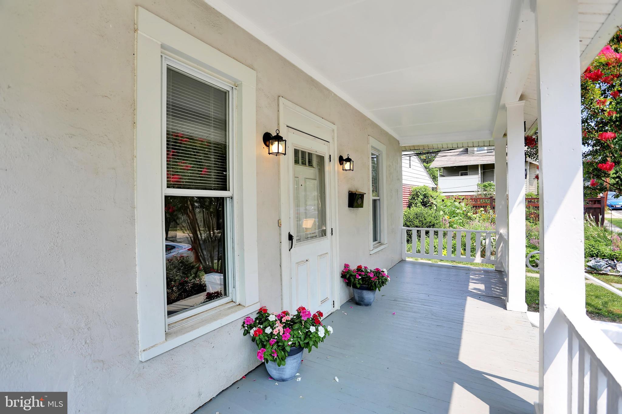 7810 Boston Avenue Silver Spring, MD 20910 - Photo 5 of 47 Front porch