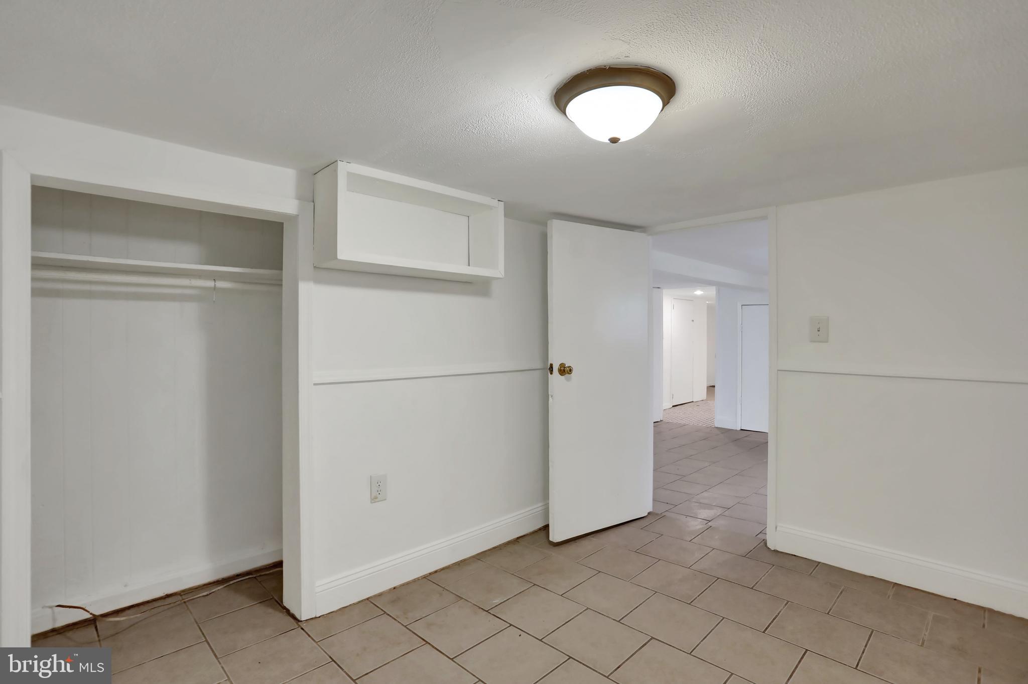 7810 Boston Avenue Silver Spring, MD 20910 - Photo 43 of 47 Basement backroom