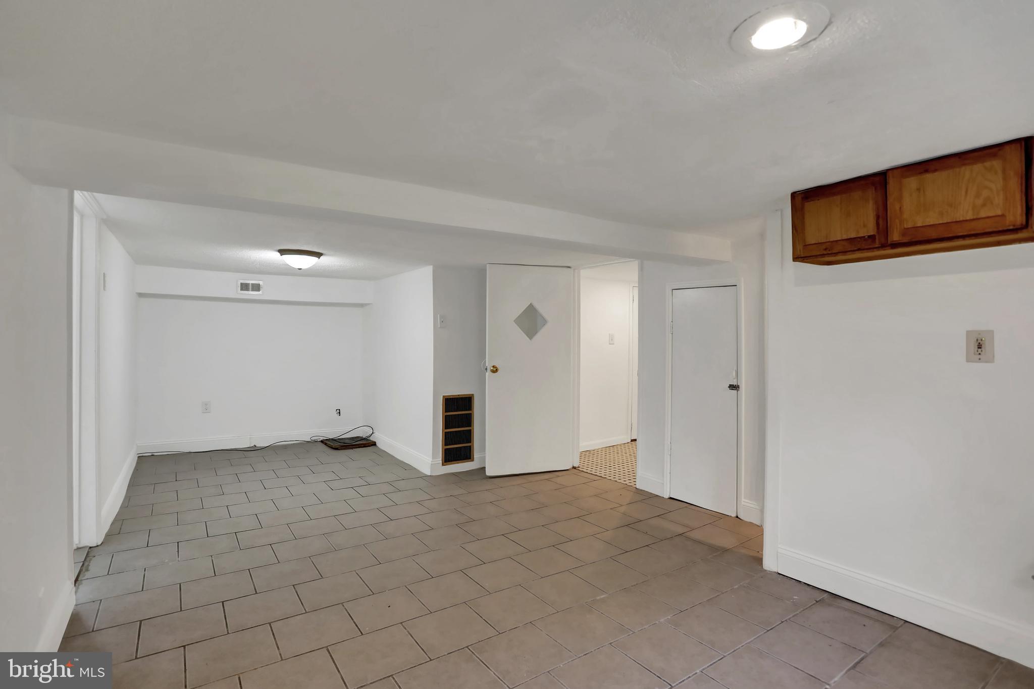 7810 Boston Avenue Silver Spring, MD 20910 - Photo 45 of 47 Basement Den