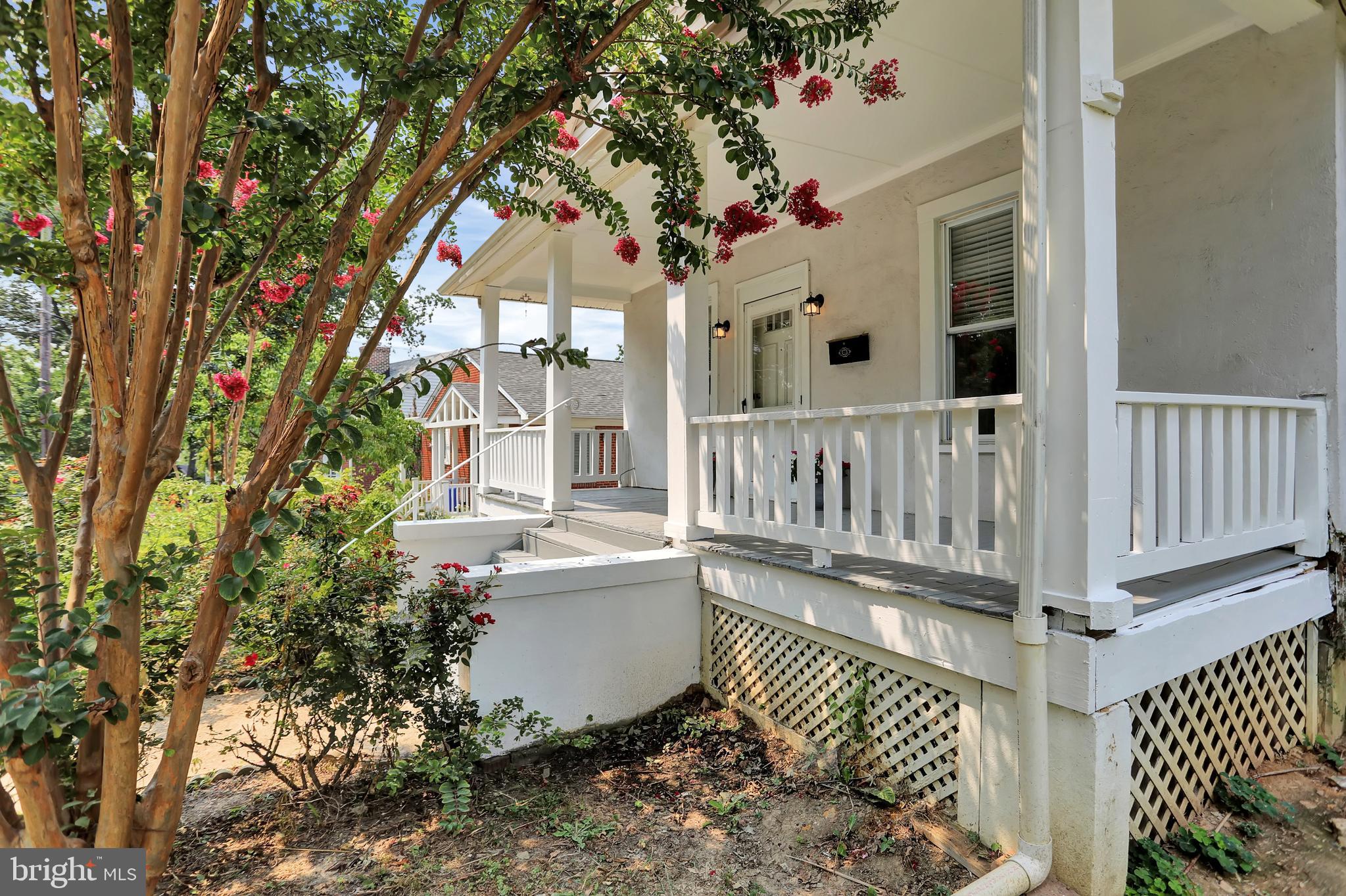 7810 Boston Avenue Silver Spring, MD 20910 - Photo 6 of 47 Right front side