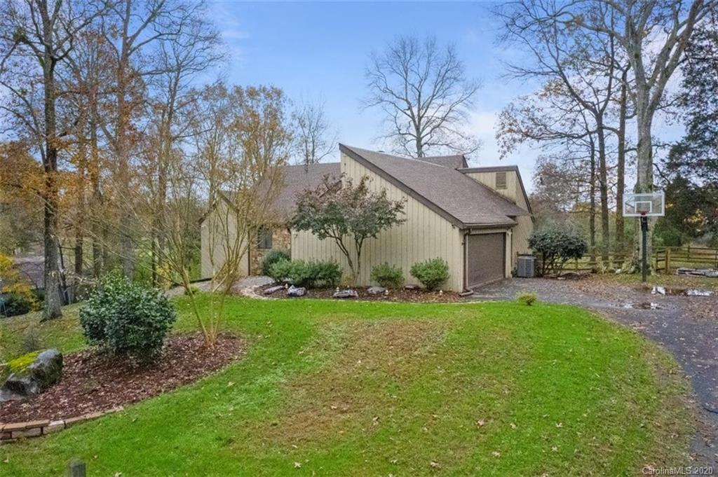 4013 Rounding Run Road Charlotte, NC 28277 - Photo 3 of 48