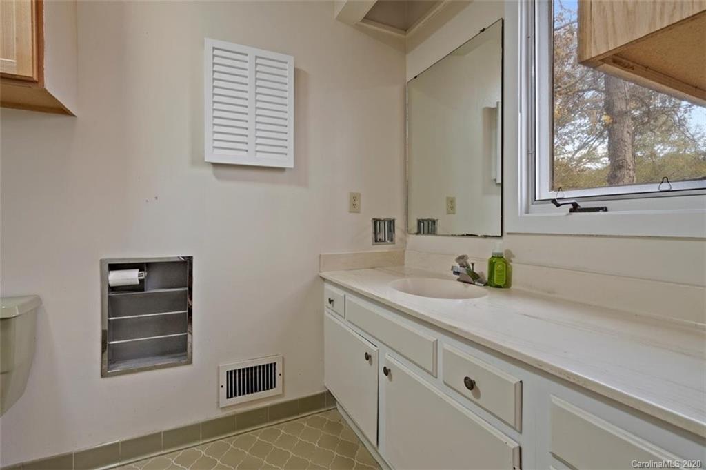 4013 Rounding Run Road Charlotte, NC 28277 - Photo 30 of 48