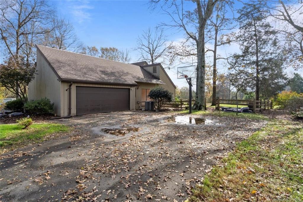 4013 Rounding Run Road Charlotte, NC 28277 - Photo 42 of 48