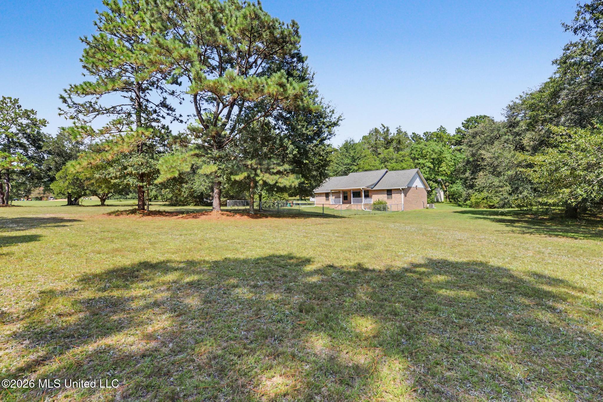17118 Moran Road Gulfport, MS 39503 - Photo 4 of 37 004