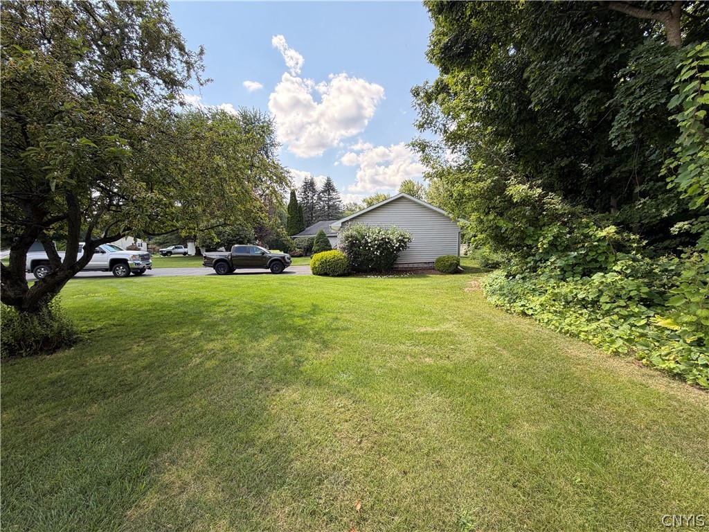 6481 North Manlius Road Manlius, NY 13082 - Photo 9 of 43 Gallery Image 9