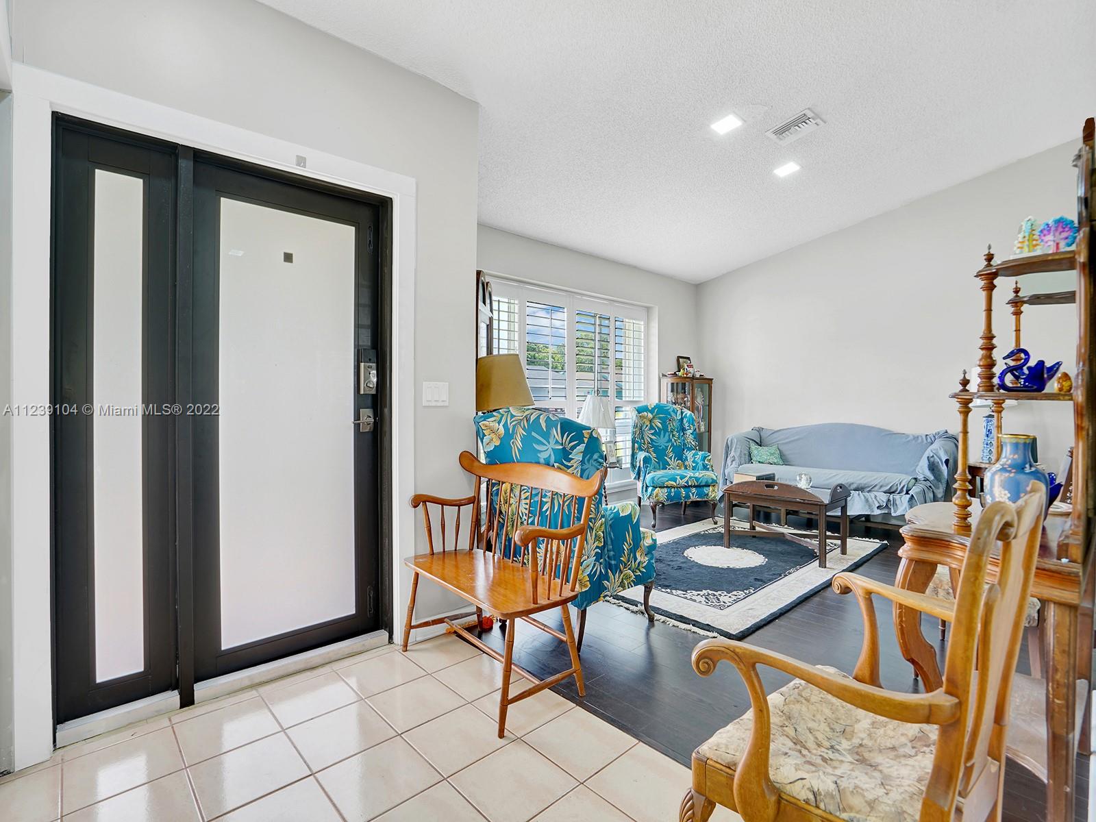 12860 Southwest 147th Terrace Road Miami, FL 33186 - Photo 10 of 25 Gallery Image 10