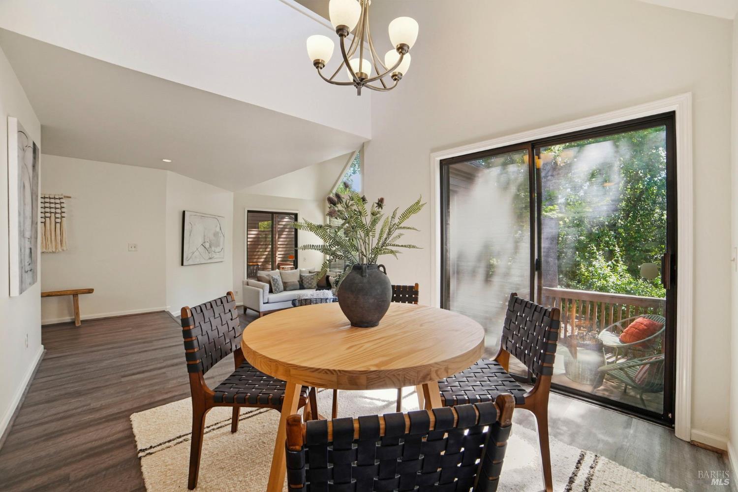 3306 Parker Hill Road Santa Rosa, CA 95404 - Photo 15 of 39