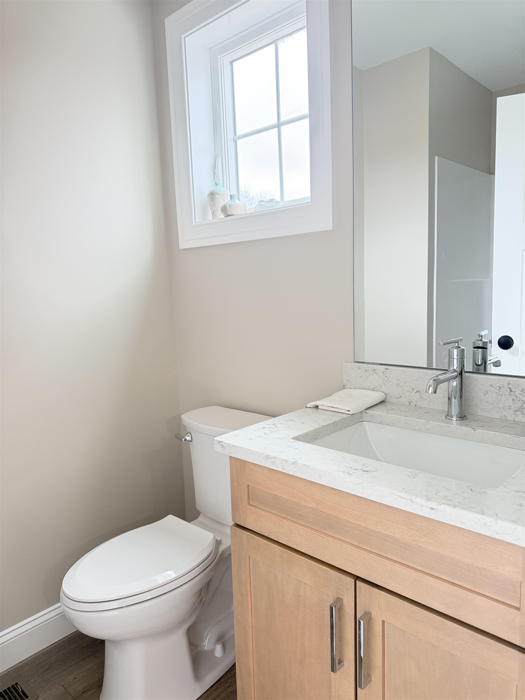 23 Birdie Grove, Unit D Rochester, NH 03839 - Photo 13 of 14 Gallery Image 13