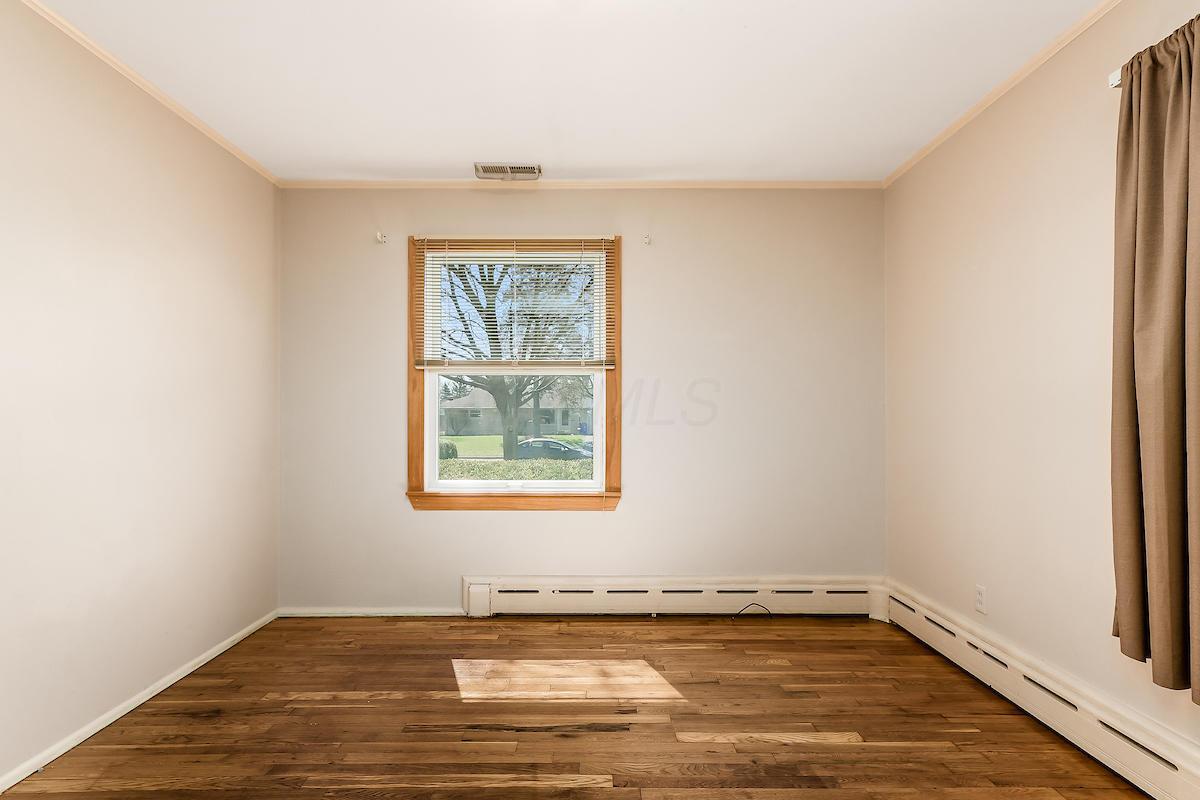 1918 Langham Road Columbus, OH 43221 - Photo 27 of 38