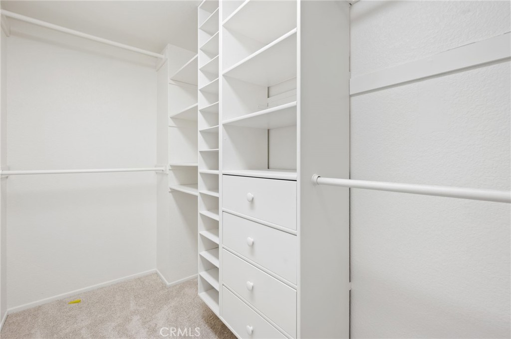 33751 Abbey Road Temecula, CA 92592 - Photo 31 of 41 a view of an empty walk in closet