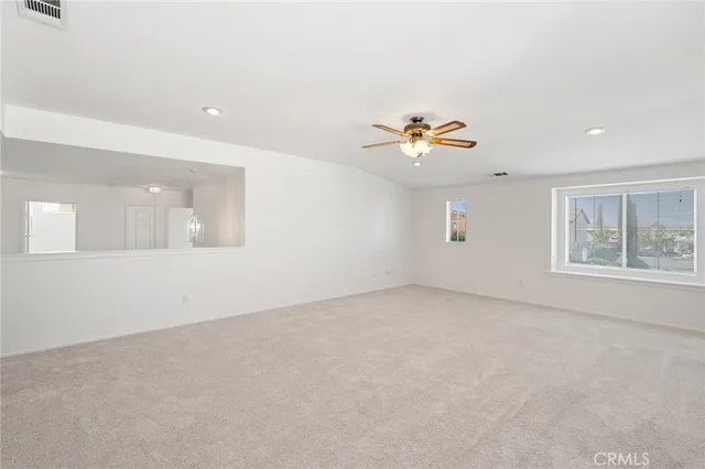 en empty room with fan