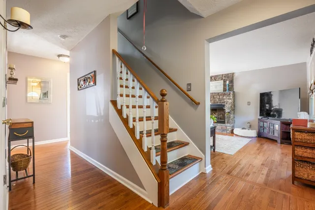 $399,900 | 18133 Rainbow Road, Lawrenceburg, IN 47025